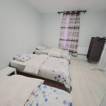 Appartement Proche St Denis "Appart 3" Pierrefitte-sur-Seine Luaran gambar
