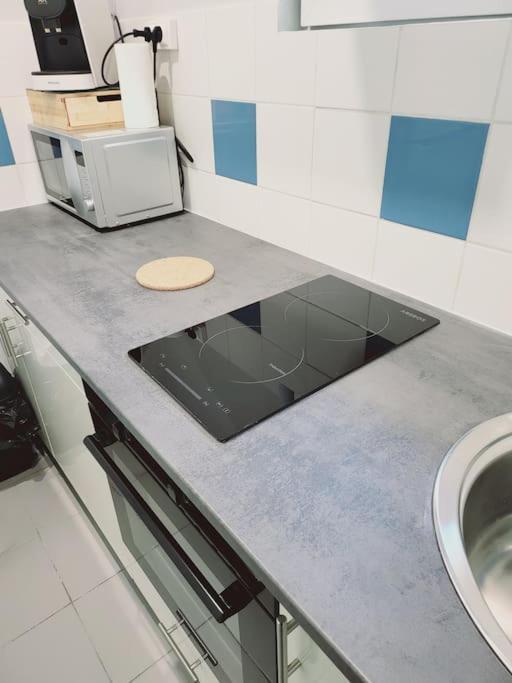 Appartement Proche St Denis "Appart 3" Pierrefitte-sur-Seine Luaran gambar